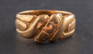 An Edwardian, 18ct gold ring, of cross-over design, with hallmarks for Chester, 1908,