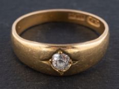 A cushion-cut diamond ring, estimated diamond weight ca. 0.