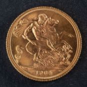 An Elizabeth II gold sovereign coin, dated 1964, diameter ca. 22mms, total weight ca. 8gms.