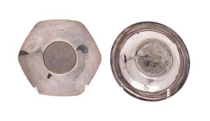 An Elizabeth II silver dish commemorating her Silver Jubilee, Copper Brothers and Son Ltd,