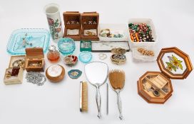 A quantity of various costume jewellery in boxes and loose.