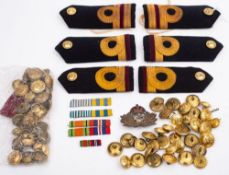 A collection of Royal Naval buttons and epaulettes, comprising Lieutenant and Sub.