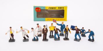 Corgi 1503 Race Track Officials For Corgi Silverstone Kits: comprising twelve loose figures in an