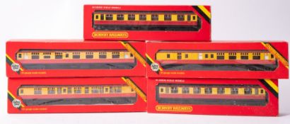 Hornby Railways OO/HO a boxed group of five BR passenger coaches comprising four composite coaches