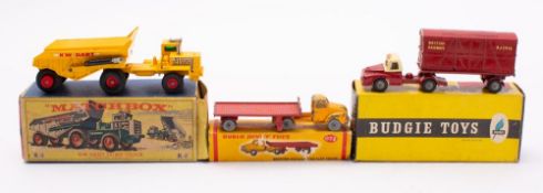 Budgie 00 scale British Railways Articulated Container Transporter;