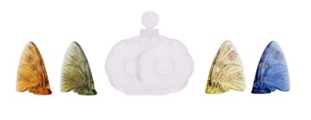 A Lalique crystal scent bottle Deux Fleurs,