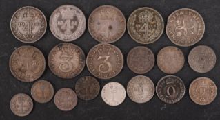 A bag of nineteen Maundy odds including Charles II.