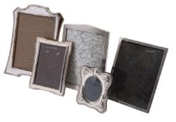 An Elizabeth II silver photograph frame, Deakin & Francis Ltd, Birmingham 1954,