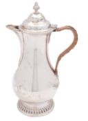 A George V silver hot water jug, Elkington & Co Ltd.