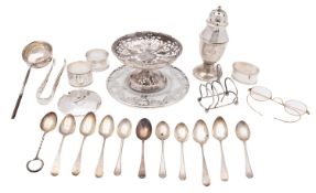 A George V silver tazza, maker Charles Perry & Co, Birmingham 1938,