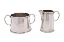 A George IV silver sugar basin and cream jug, Albert Faulkner, Sheffield 1916 of plain form, jug 7.