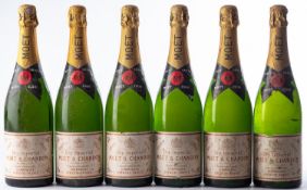 Six Moet et Chandon 1966.