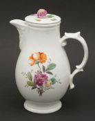 Fürstenberg Kleine Kaffeekanne mit Blumenmalerei