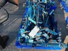 Pallet (25) adjustable kicker braces, Located in Mt. Pleasant, IA.