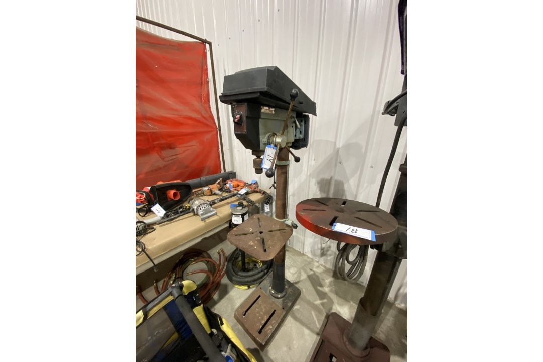 DELTA MODEL 17-901 DRILL PRESS