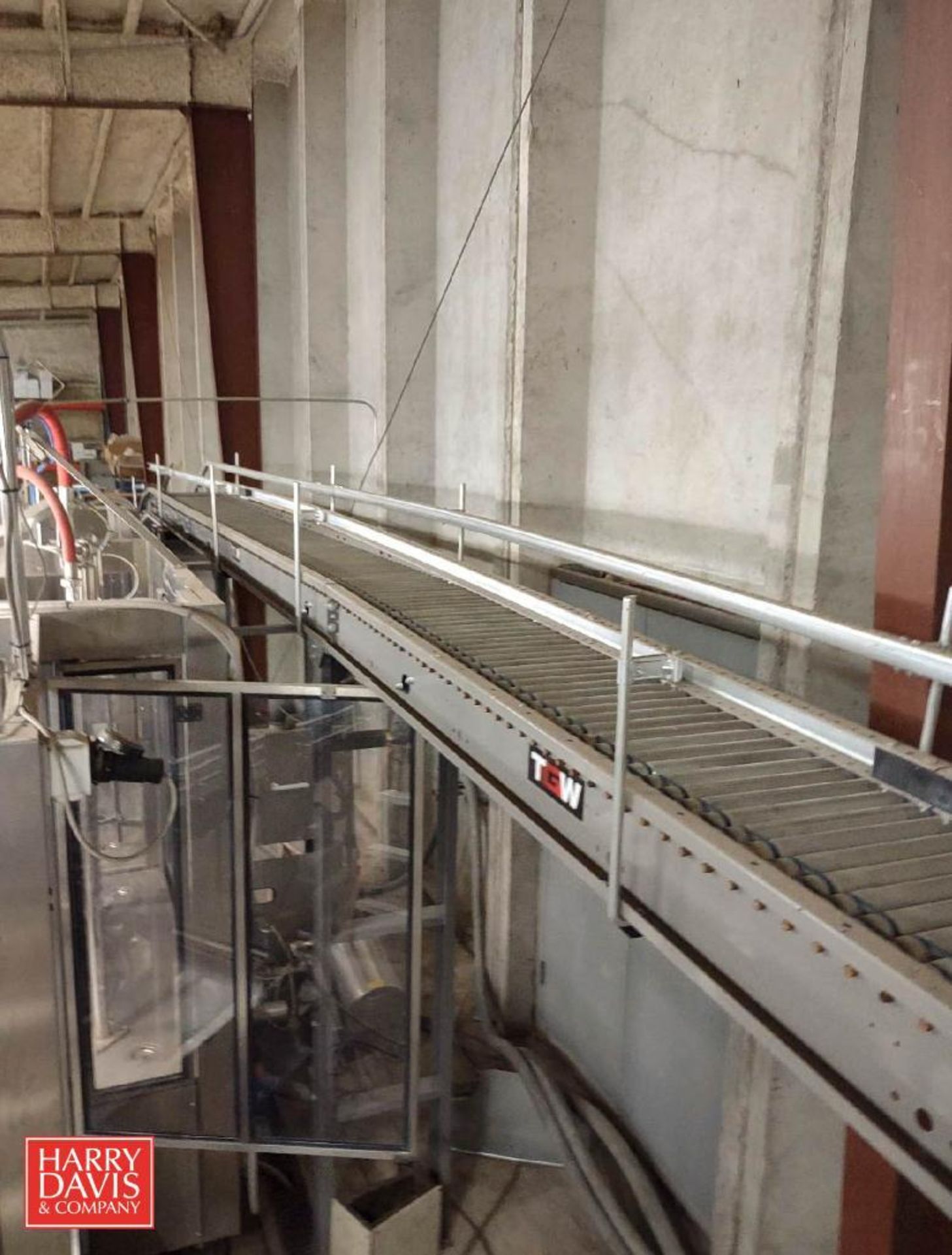 2016 Bertolaso Olympia Delta 20-Valve Unibloc Filler, Rinser and Corker with Feeder Product Conveyor - Image 5 of 9