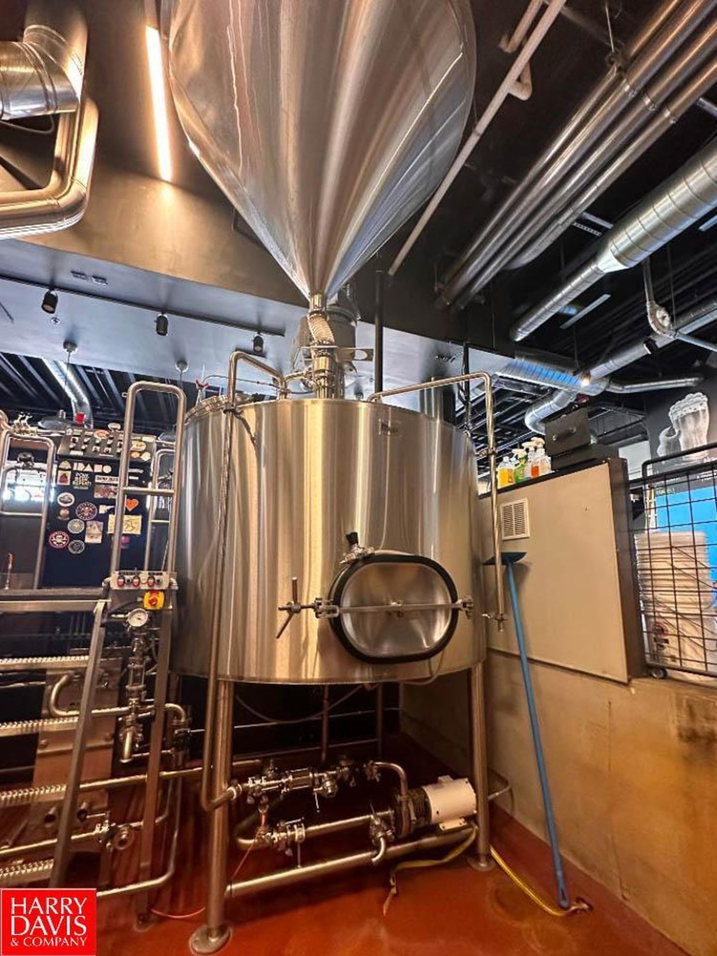 2016 JVNW 20 Barrel 2-Vessel Automatic Direct Fire Brewhouse with 30 Barrel Hot Liquor Tank, Thermal - Image 8 of 9