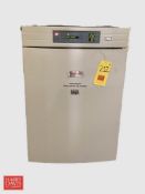 Thermo Scientific 3110 Forma Series II Water Jacketed Co2 Incubator, Amb +5°C to 50°C