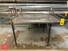 S/S Debagging Table, 55” x 44