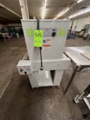 2020 CLAMCO CONVEYORIZED HEAT SHRINK TUNNEL, MODEL 820 TUNNEL, PART NO 944-000028, S/N 95768, 120 V,