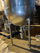 Aprox. 100 Gal. Kettle with Scrape Surface and Baffles (Located Glouster, OH) Athens County