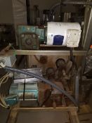 Fruit Conveyor Scrubber/Washer with stainless chain, 115 V (Located Mississauga, Ontario, Canada) (