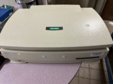 BioRad GS-800 Calibrated Densitometer (LOCATED IN MIDDLETOWN, N.Y.)-FOR PACKAGING & SHIPPING