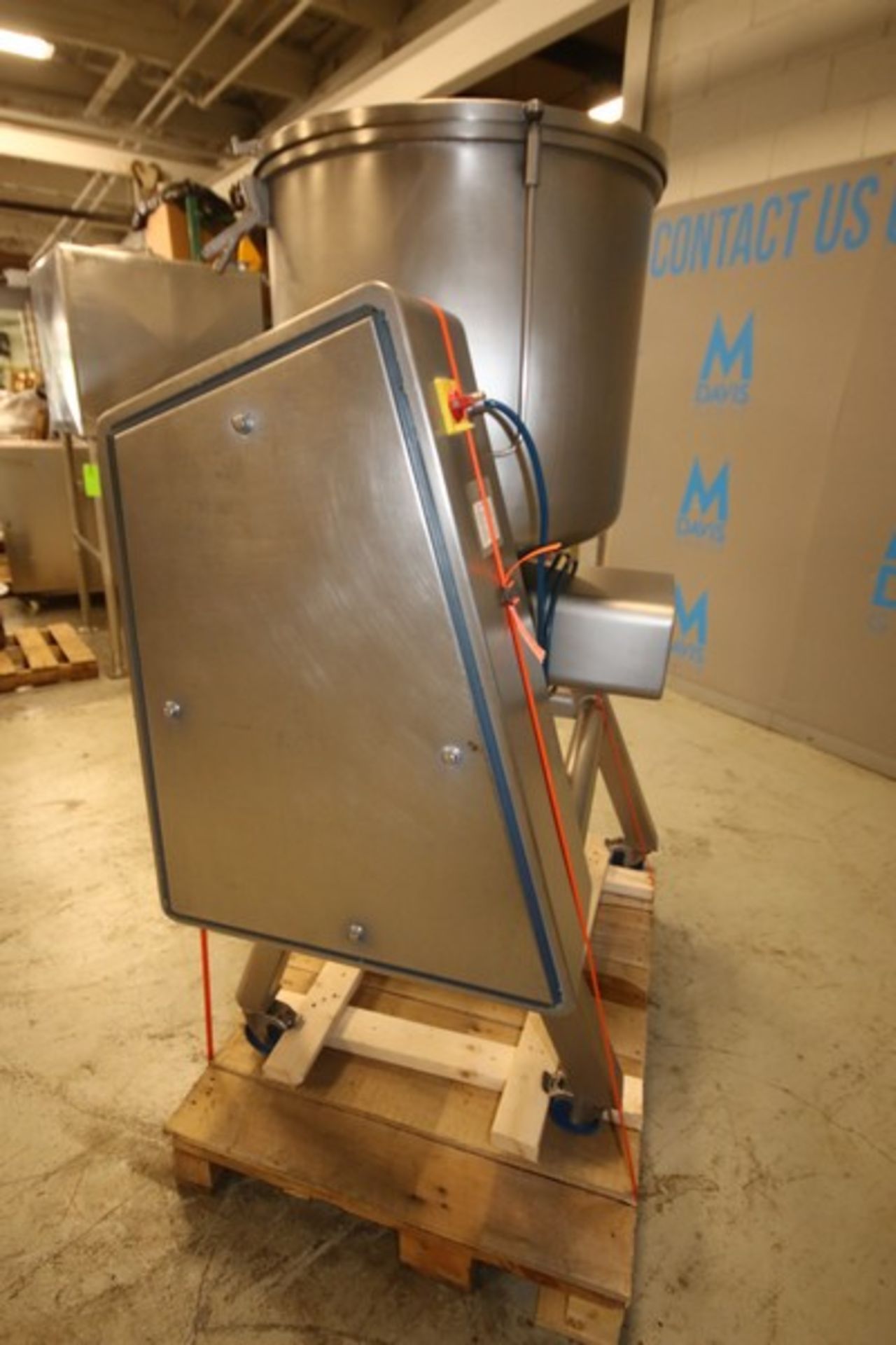 2020 Vakona 250 L Portable S/S Mixer, Model FM250-STL, SN 2767, with Tilt Capability Hinged Lid & - Image 8 of 11
