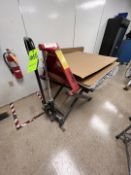 GLOBAL INDUSTRIAL 2,200 LB CAPACITY HYDAULIC SCISSOR LIFT