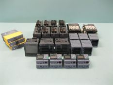 Lot Misc Siemens NOTE: Packing and Palletizing Can Be Provided By Seller for an Additional Cost)