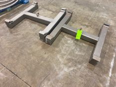 (2) S/S Super Sac Hoist Attachments (RIGGING, LOADING, SITE MANAGEMENT FEE: $50.00 USD)(LOCATED IN