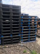 (25) Plastic Pallets - Aprox. 40
