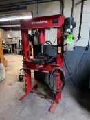 ARCAN 40-Ton Heavy Duty Press, with Motor (LOCATED IN CORRY, PA)