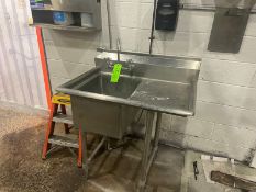 S/S Single Bowl Sink (LOCATED IN FREDERICK, MD)