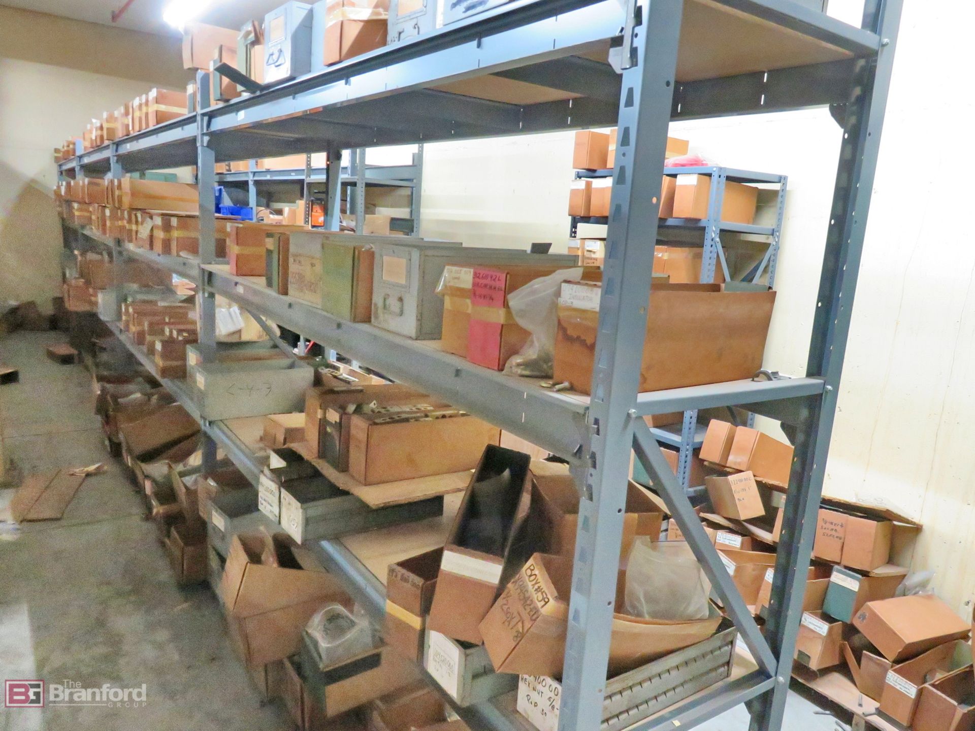 Large assortment of hardware including nuts & bolts, steel parts - Image 16 of 19