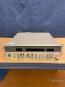 Hewlett Packard 8657B Signal Generator