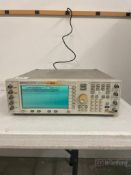 Hewlett Packard E4433B ESG-D Series Signal Generator