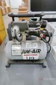 Jun-Air OF302 Air Compressor