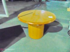 Round Wood Table 41