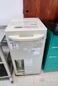 Sanyo MLS-3781L Autoclave & Accessories
