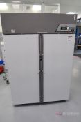 Norlake Model NSRI522WSW/4H Incubator