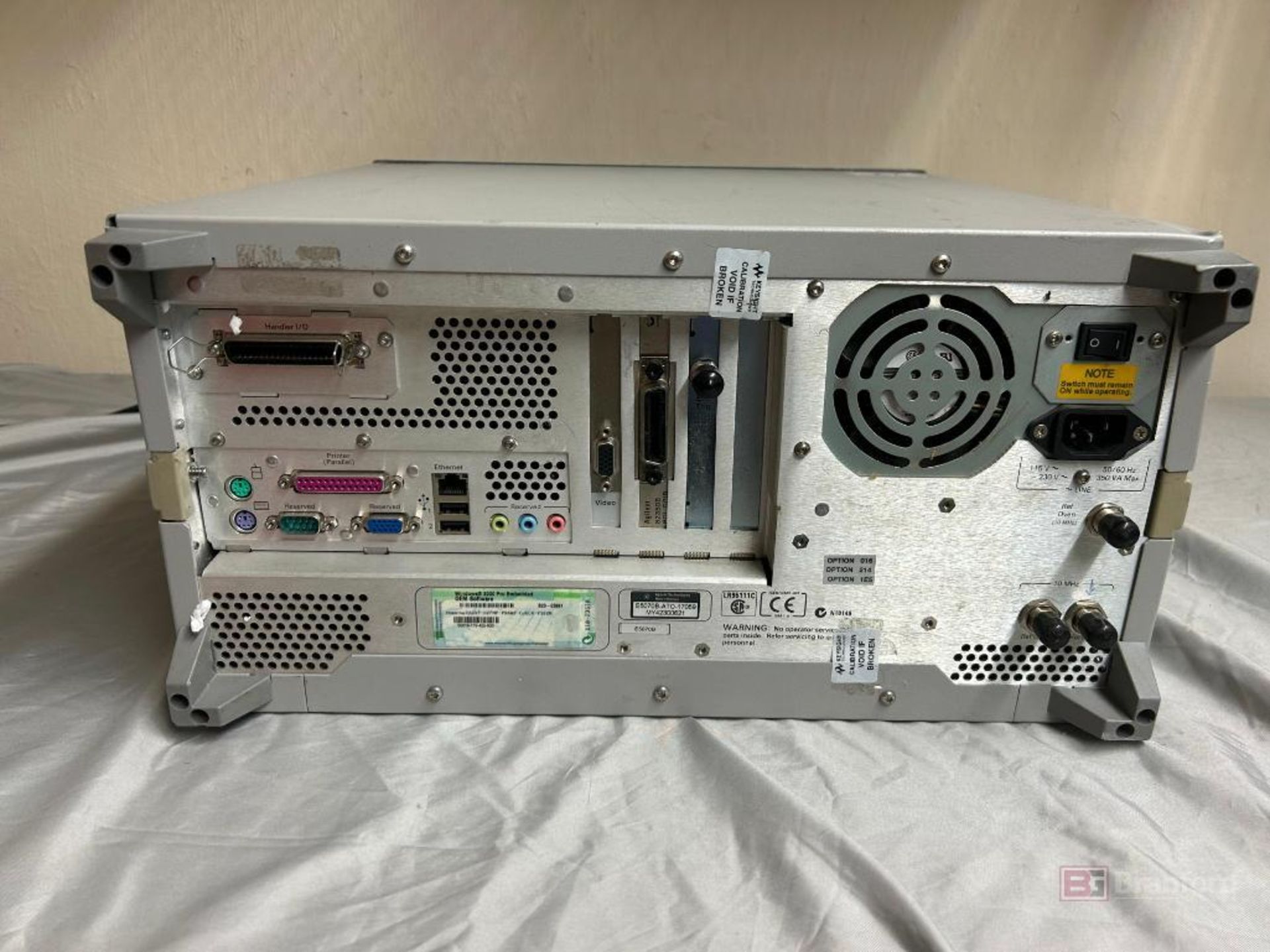 Agilent E5070B ENA Series Network Analyzer - Image 7 of 9