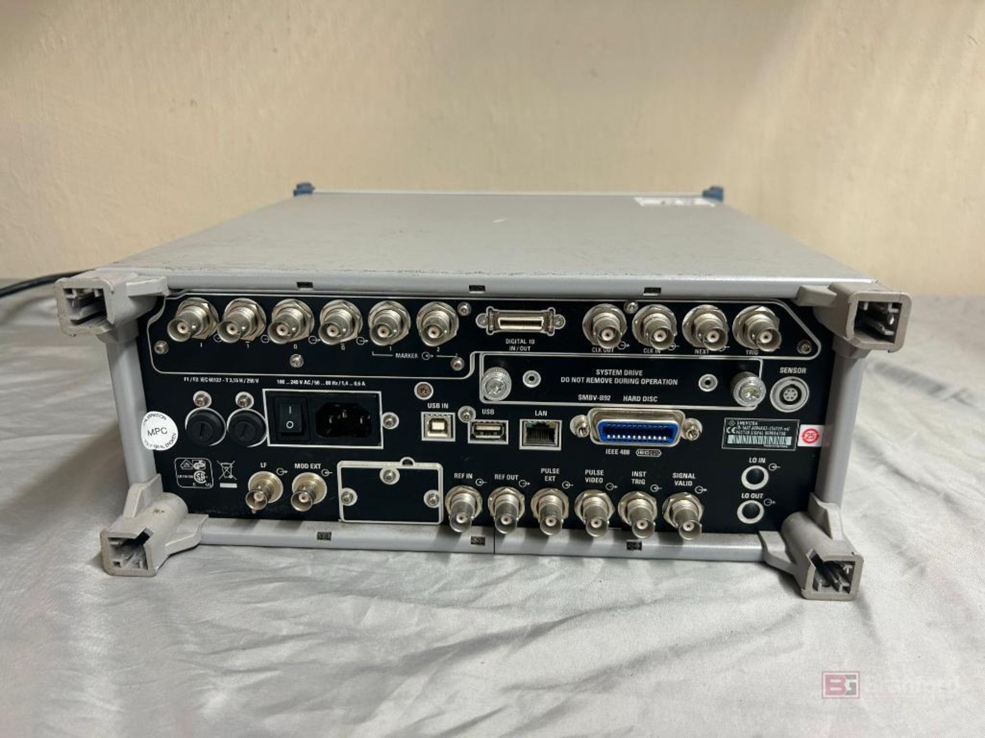 Rohde & Schwarz SMBV100A Vector Signal Generator - Image 11 of 12