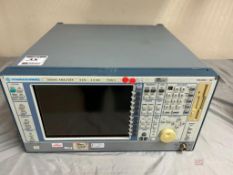 Rohde & Schwarz FSIG-3 Signal Analyzer