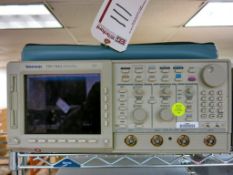 Tektronix Model TDS 744A Color 4-Channel Digitalizing Oscilloscope