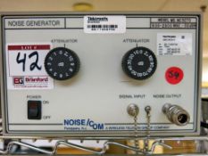 Noise/Com Noise Generator