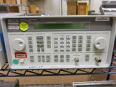 HP Model 8648B 9kHz - 2000MHz Signal Generator