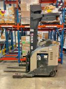 Crown RR5220-35 Electric Stand Up Forklift