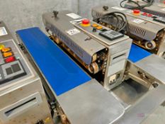 Sealer Sales CBS 880 Continuous Band Sealer
