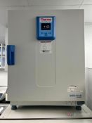 Thermo Scientific Heratherm Incubator